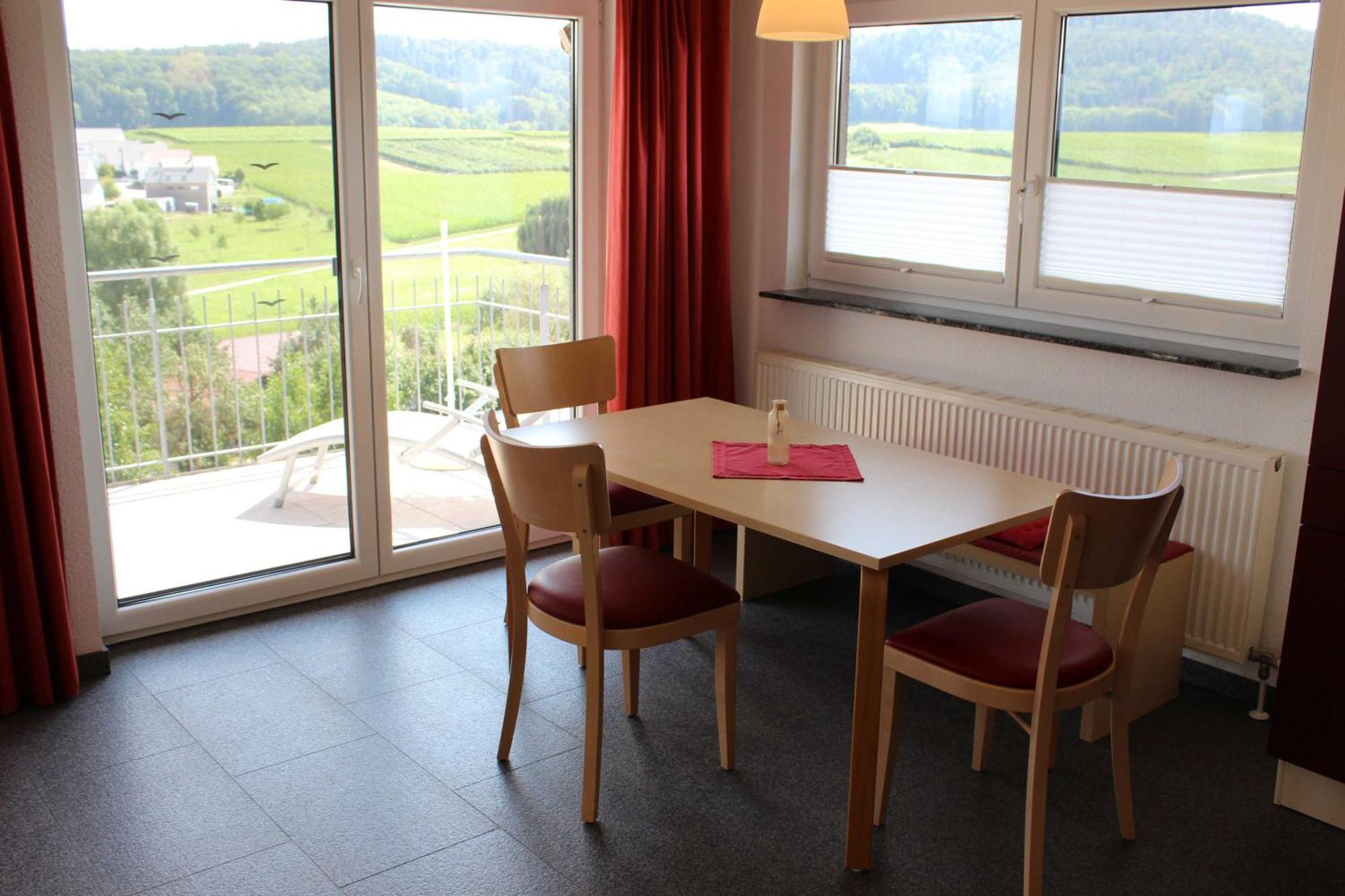 Gaestehaus Zum Wolffenturm Lehrensteinsfeld Zimmer foto